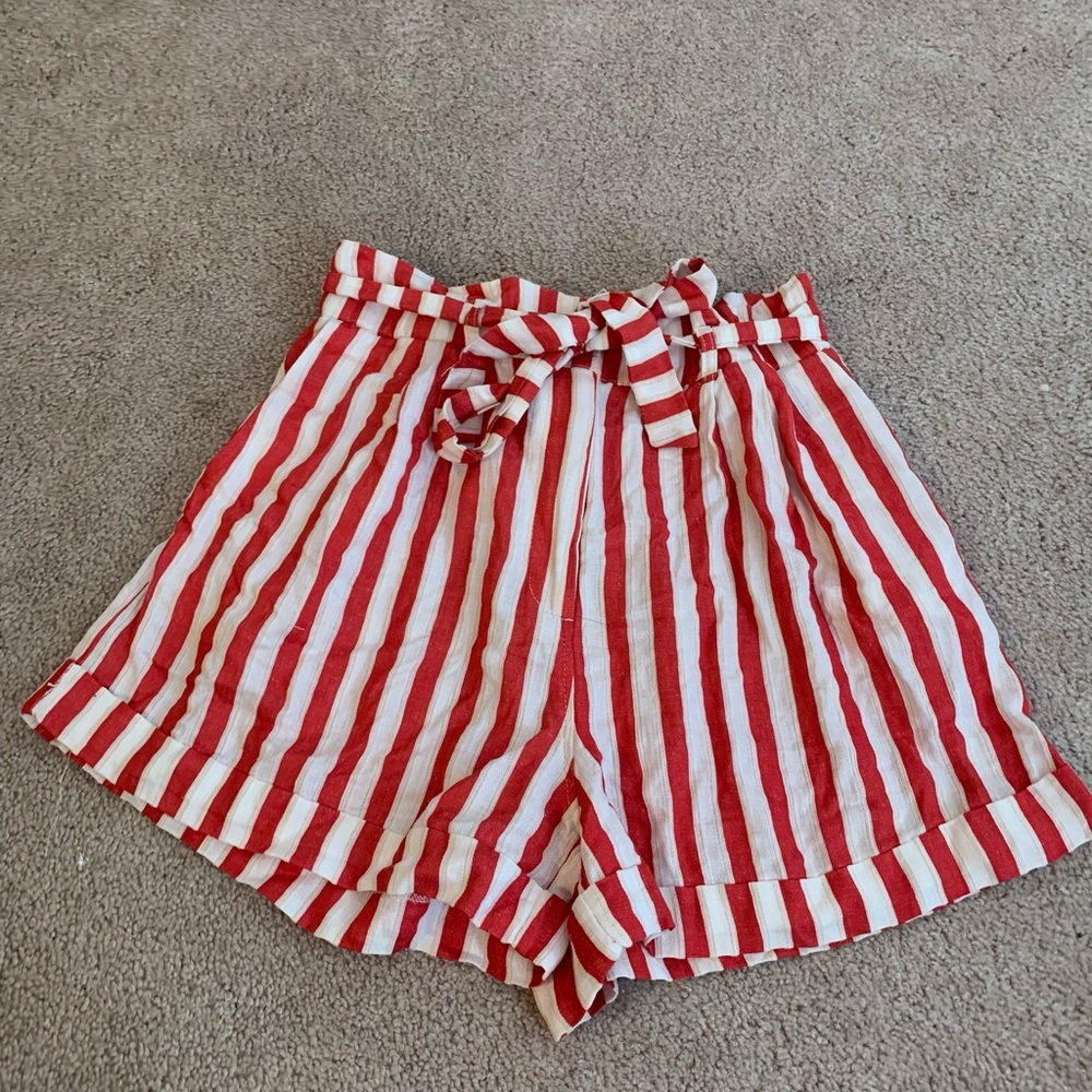 H&M red and white striped shorts